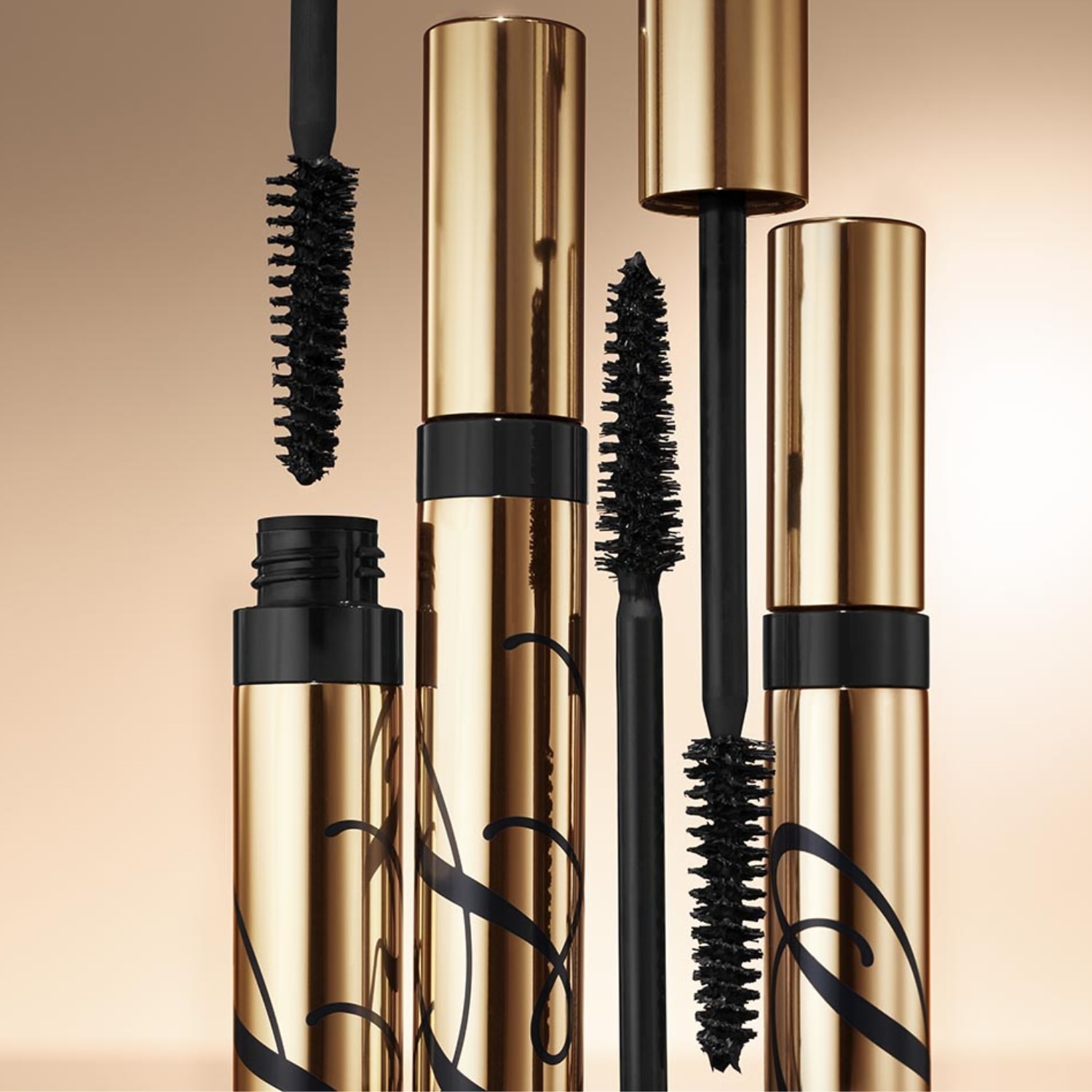 EYES SEDUCTION: VOLUME + CURVES + BRIGHTEN (SET DE CUIDADO PARA LA PIEL)